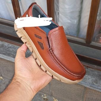 کفش تویوتا .