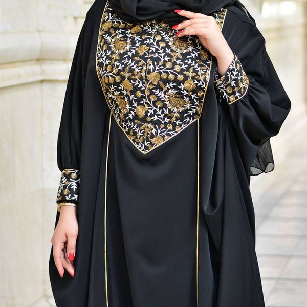 مانتو عبایی مشکی مجلسی فارا