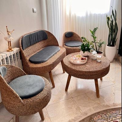 ست میز و صندلی چهار نفره حصیری کاناپه دار با تشک به رنگ دلخواه شما