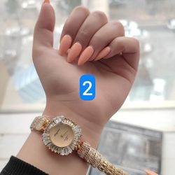 ساعت مجلسی زنانه