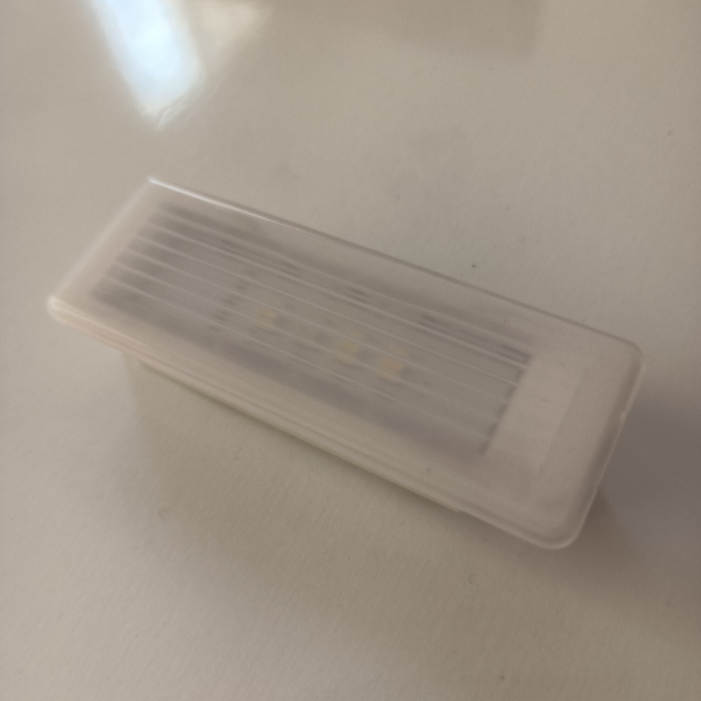 چراغ LED روشنایی زیر پا بی ام و X3 مدل 2011 تا 2017 (اورجینال در حد نو) 63319242161