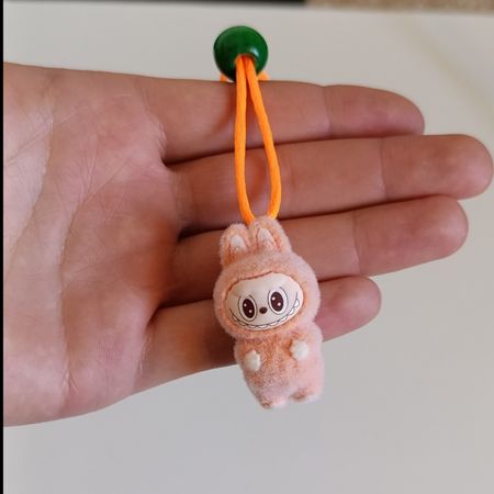 آویز مخملی لبوبو