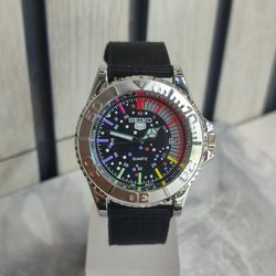 ساعت مچی مردانه سیکو تقویم فعال شرکتی بند برزنتی مدل 8910
