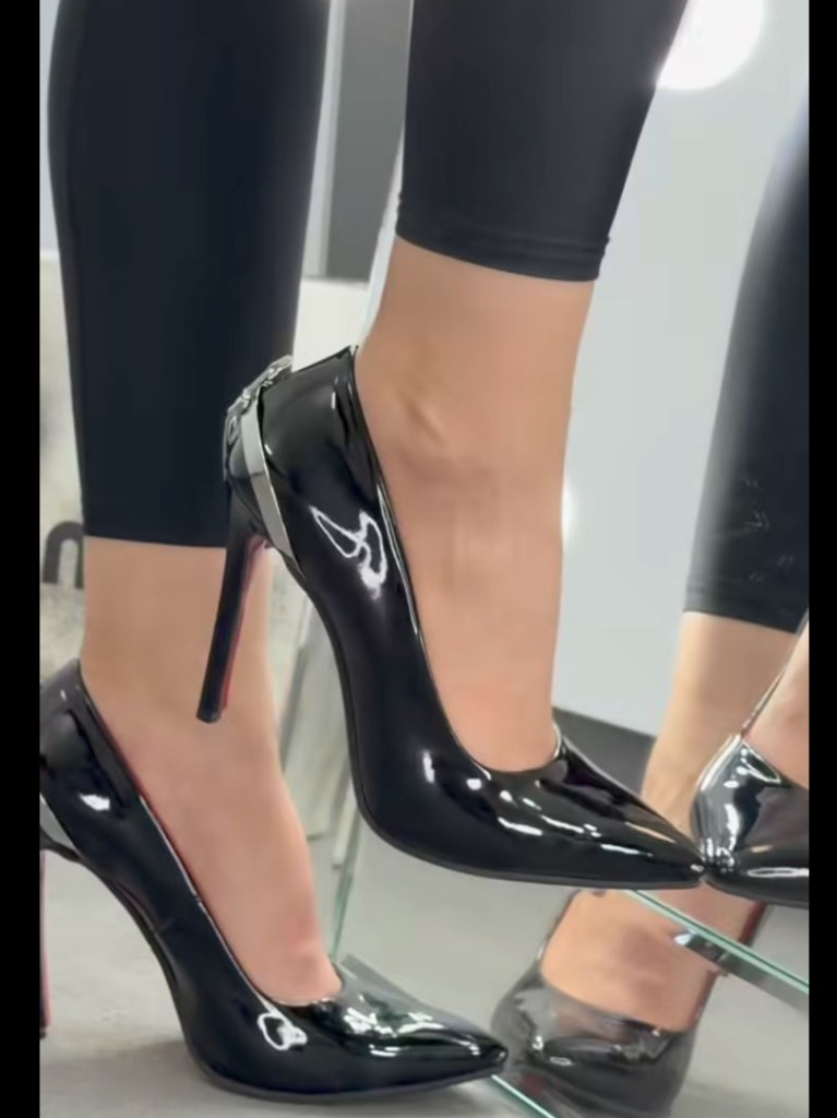صندل مجلسی SWORD جلو بسته