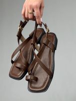 صندل ضربدری انگشتی