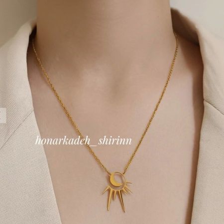 گردنبند استیل و رنگ ثابت طلایی خورشیدو ماه