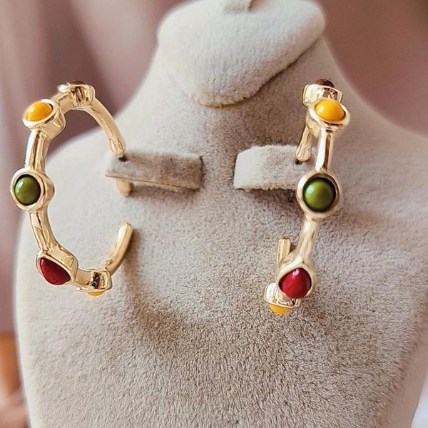 گوشواره نیم حلقه ای آیریس