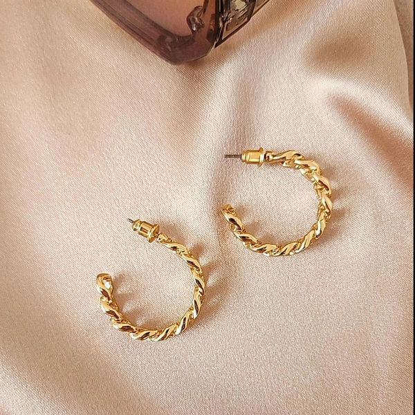 گوشواره نیمه حلقه ای کارتیر