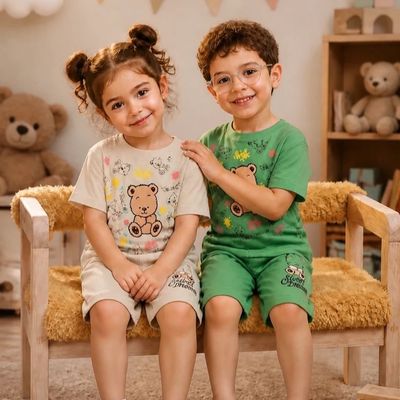 تیشرت شلوارک خرس نشسته