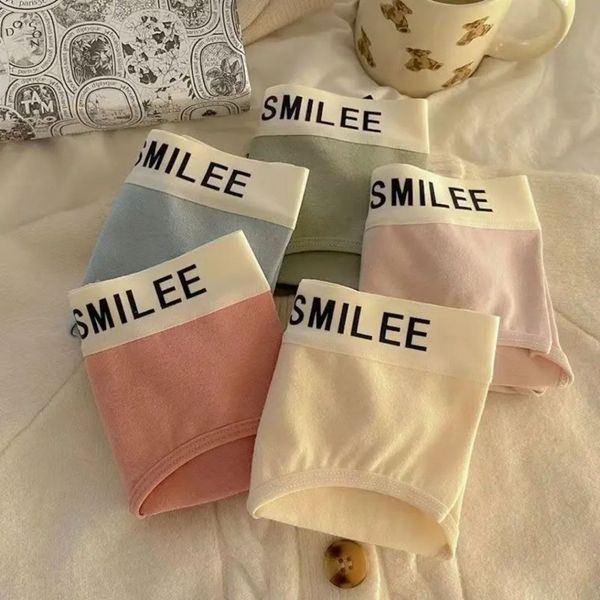 شورت زنانه عروسکی وارداتی مدل SMILEE