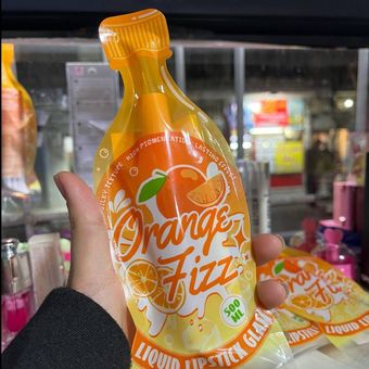 شانسی ارایشی رژ لب