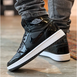 نایک جردن ساقدار