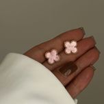 گوشواره ونکلیف میخی