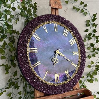 ساعت دیواری طرح آنا (ارغوانی)