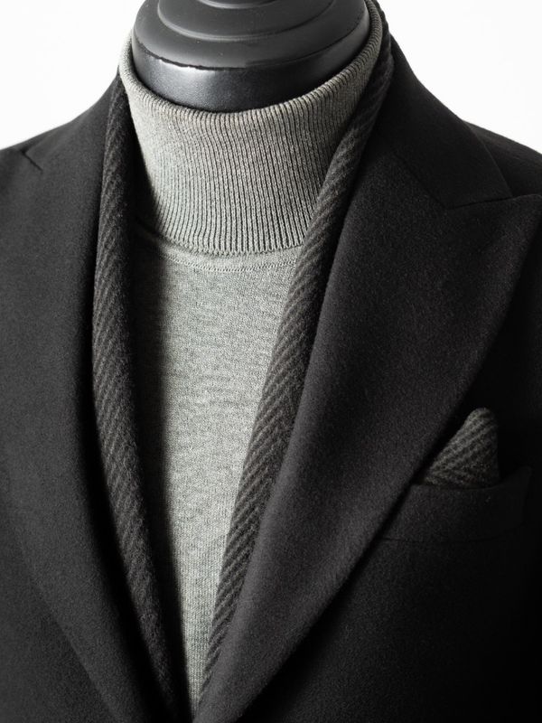 شالگردن و پوشت جناقی ذغالی s239