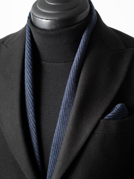 شالگردن و پوشت جناقی سرمه‌ای s238