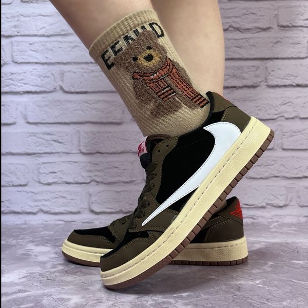 NikeTravis نایک ترویس | کد:11