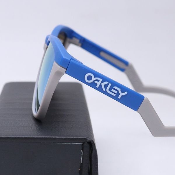 عینک برند OAKLEY کد 181471