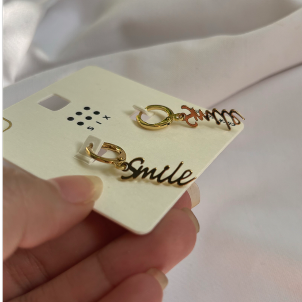 گوشواره اسمایل