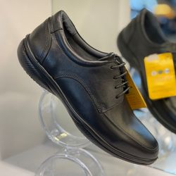 کفش تمام چرم فرزین مدل توسن بندی مشکی