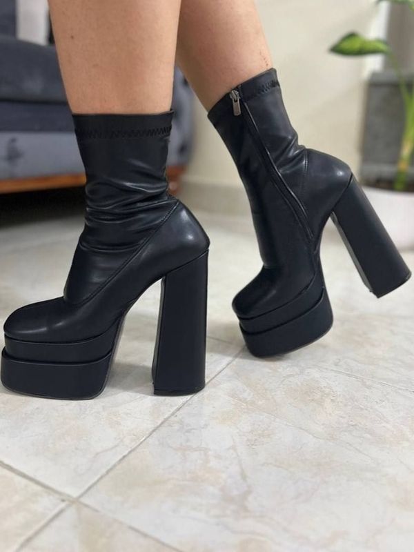 بوت 2لژ پاشنه15 سانت