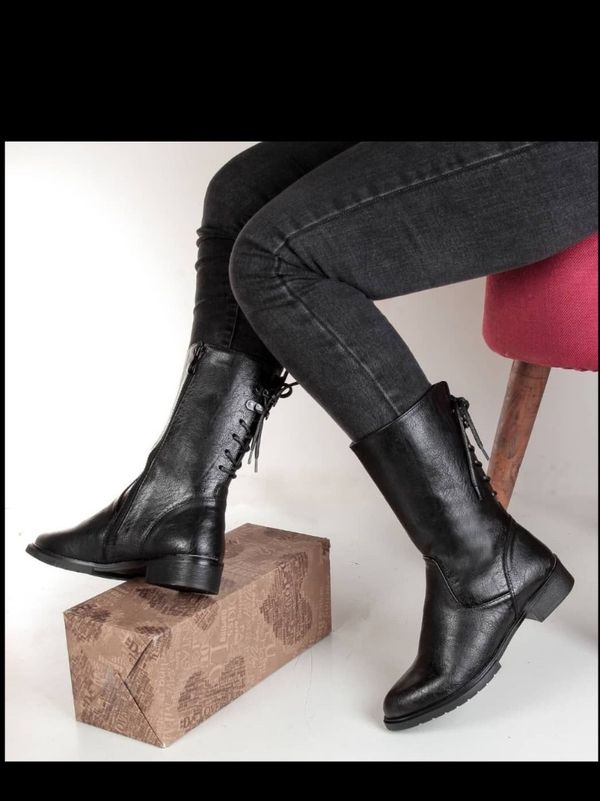 نیم بوت پشت بندی ساده