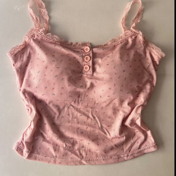 کراپ تاپ پری