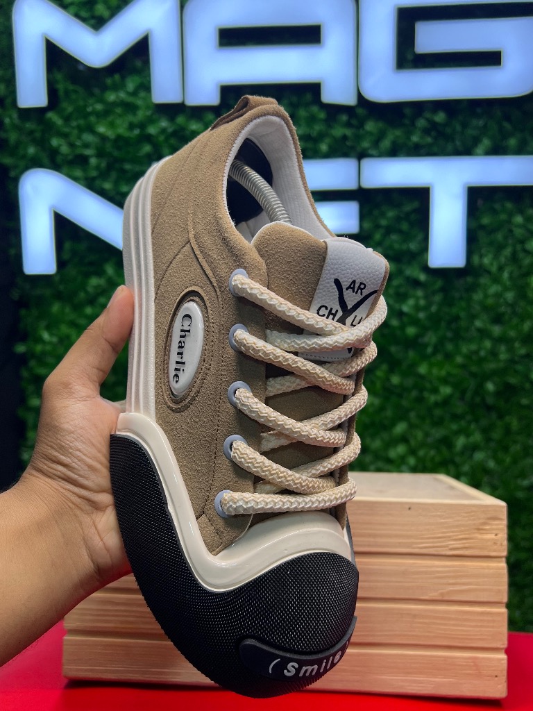 کتونی Charlie کرم