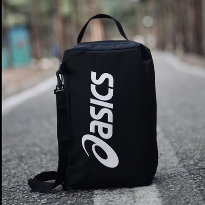 شوزبگ اسیکس