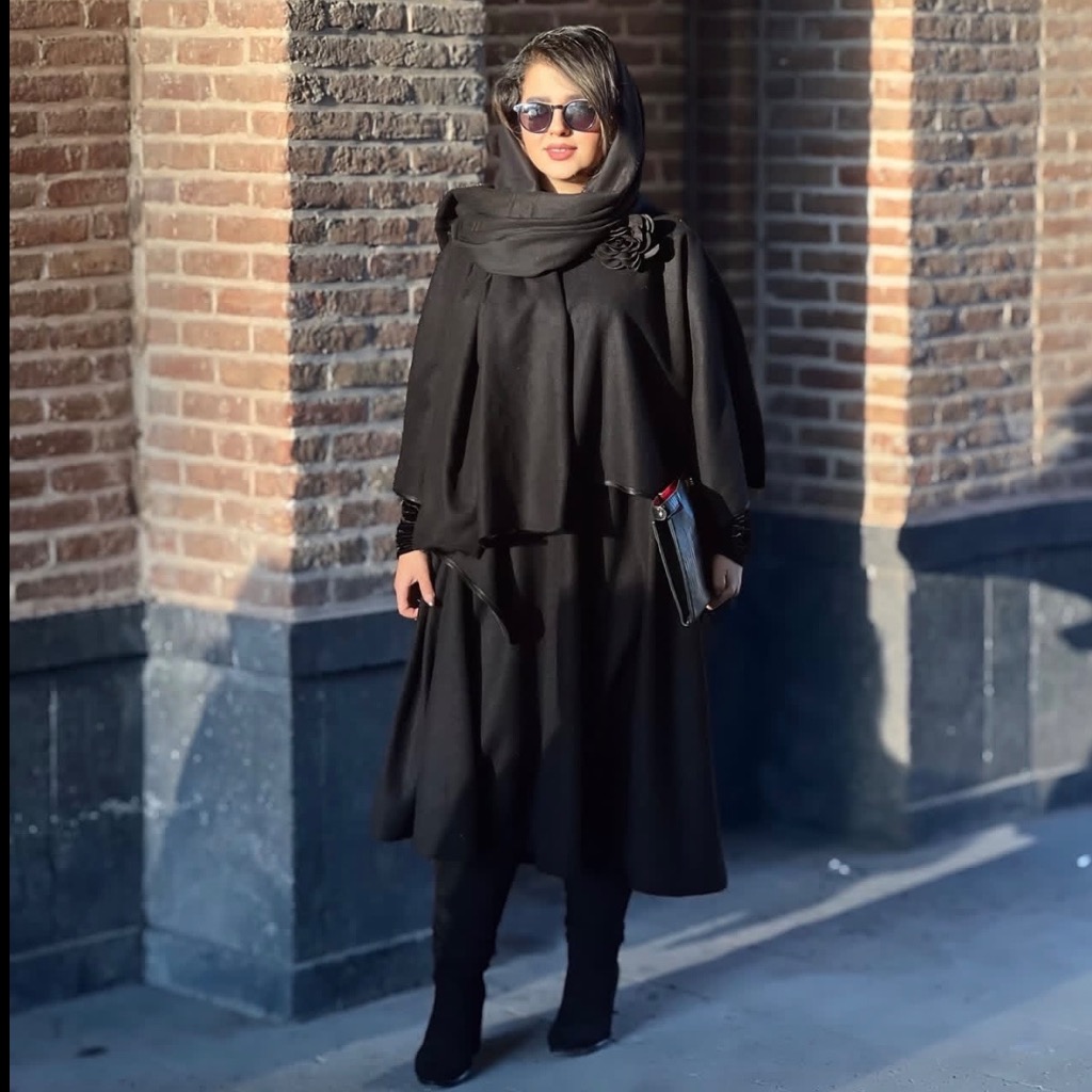 پانچو دامن مشکی