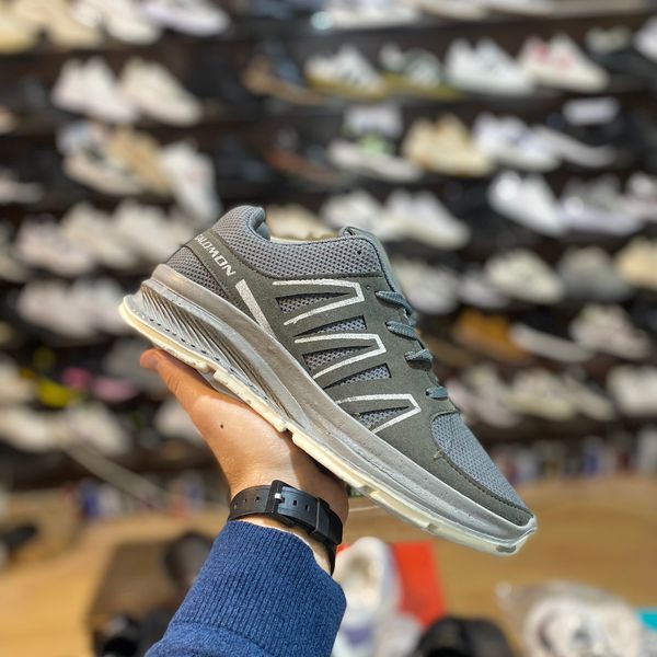 کتونی روزمره سالامون رنگ طوسی