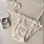 شورت توت فرنگی توری