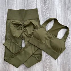 ست لگ و نیمتنه