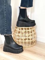 نیم بوت برشکا