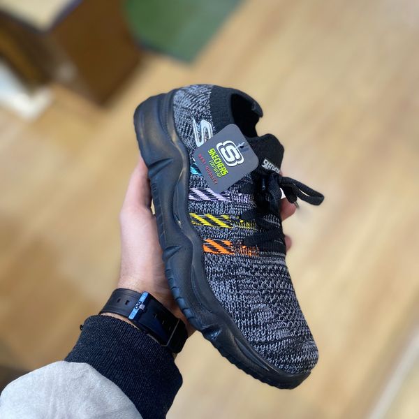 جورابی اسکیچرز زیره مشکی