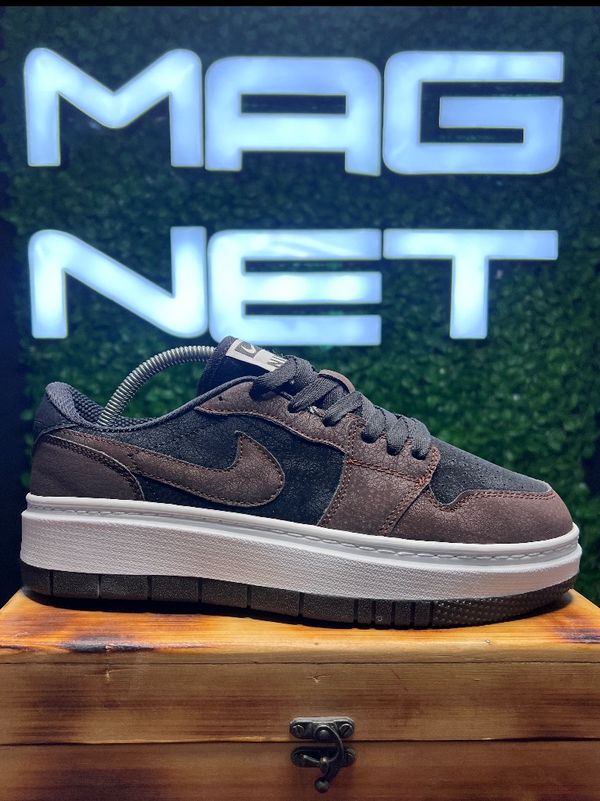 کتانی NIKE JORDAN مشکی قهوه ای