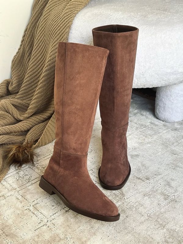 چکمه سوئیت ساده