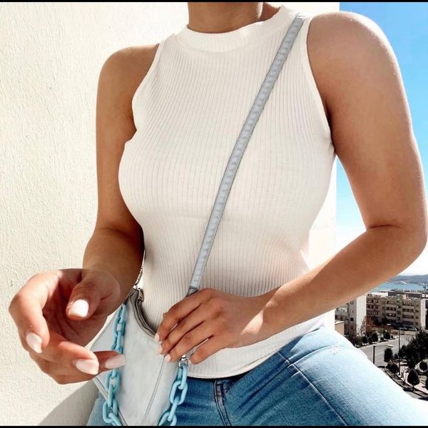 تاپ راحتی و زیر مانتویی یقه گرد