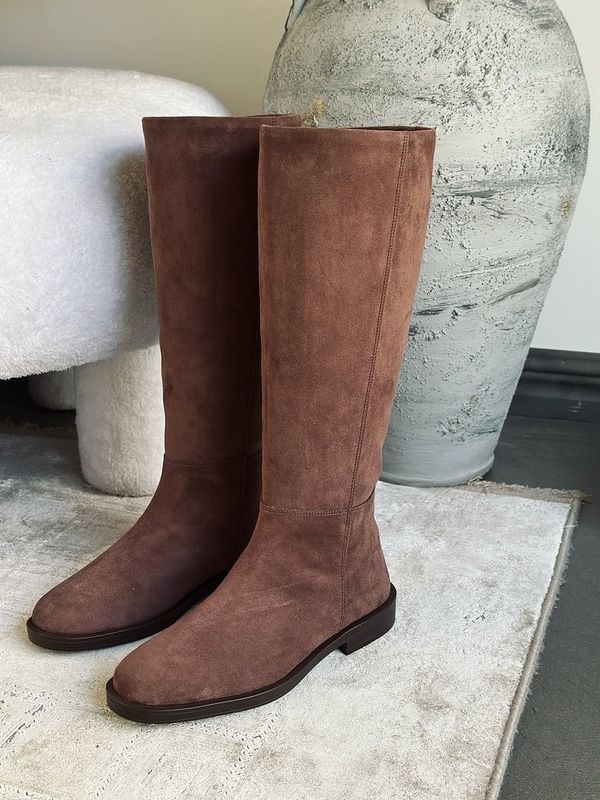 چکمه سوئیت ساده