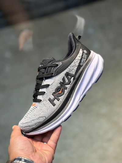 کفش هوکا زنانه  طوسی مشکی468