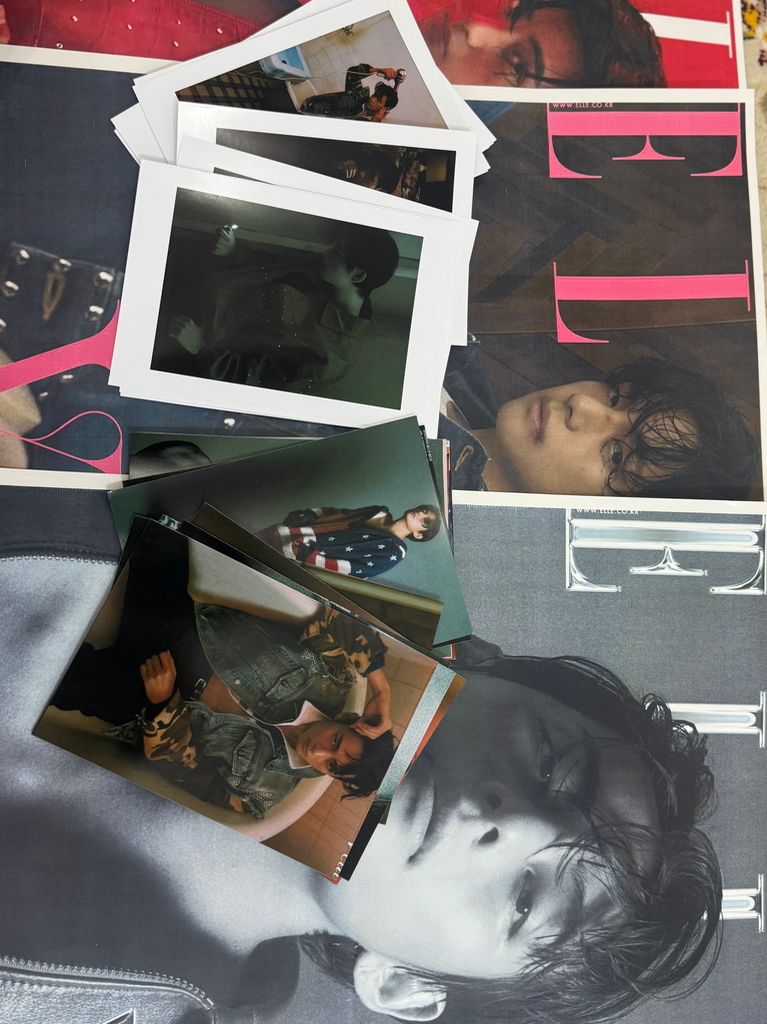 فتوکارت 24 عددی و پوستر مجله ی وی تهیونگ