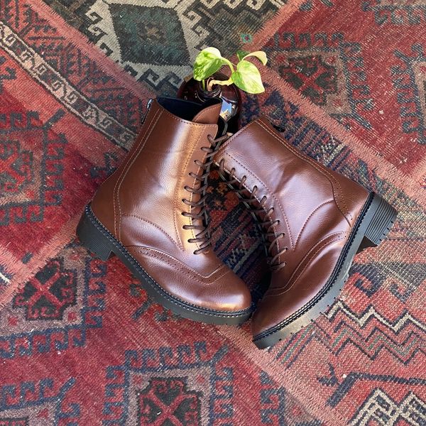 نیم بوت پشت زیپ کد 14