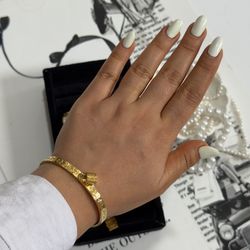 بنگل لویی ویتون