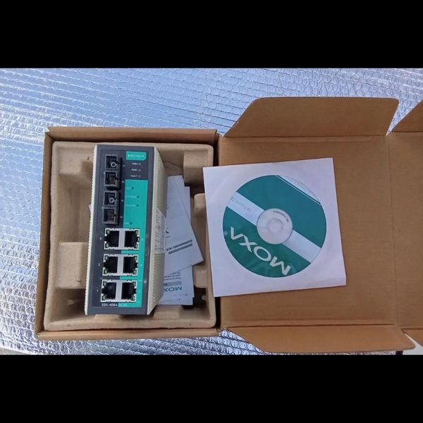 سوئیچ موگزا MOXA EDS-408A-SS-SC-T