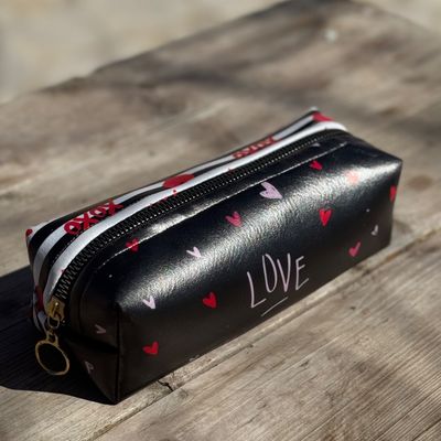 کیف آرایشی کوچک مشکی