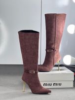 بوت بلند پاشنه9سانت طلایی