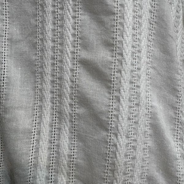 شومیز سفید نخی