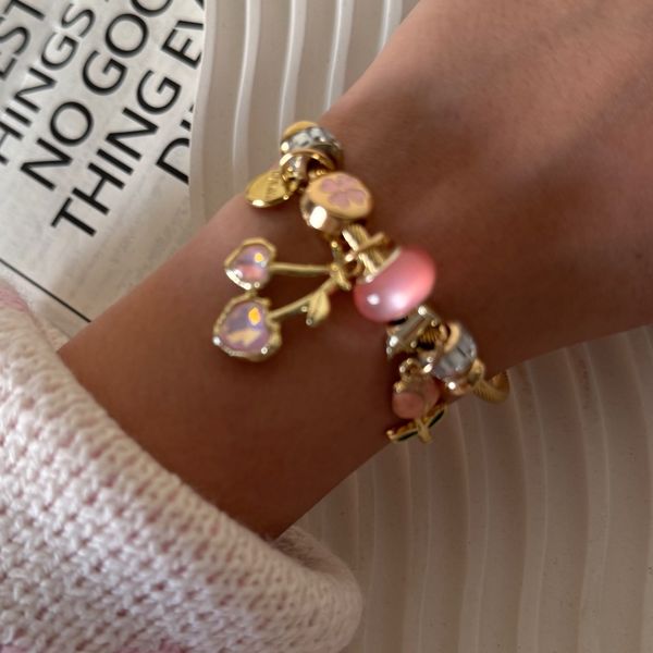 دستبند پاندورا مدل 1