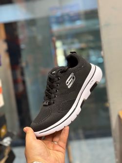 اسکیچر مشکی زنانه اف