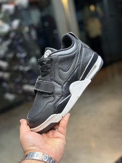 ارام پا مشکی تمام جردن تم41.42